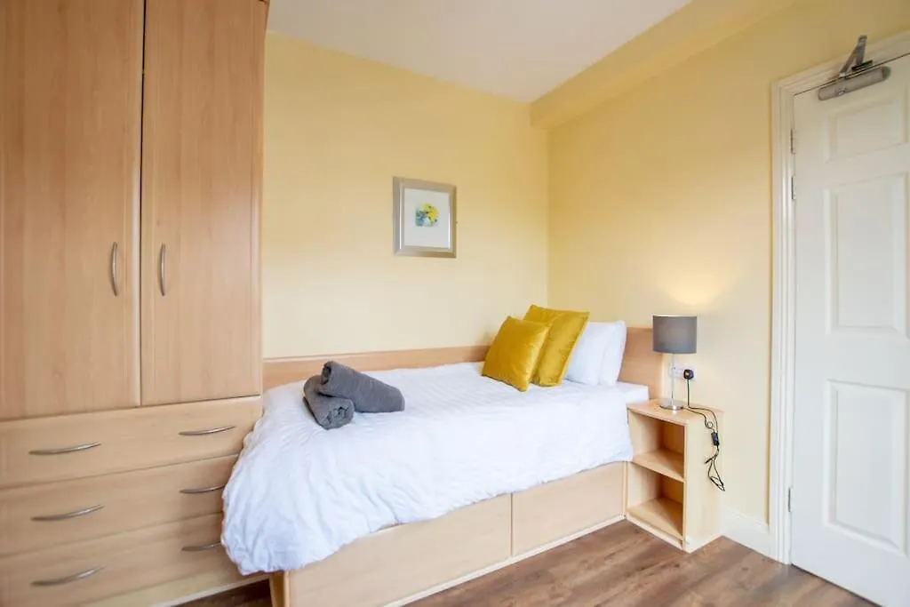 Holiday home 3 - Superb Duplex At Gort Na Coiribe By Shortstays Galway